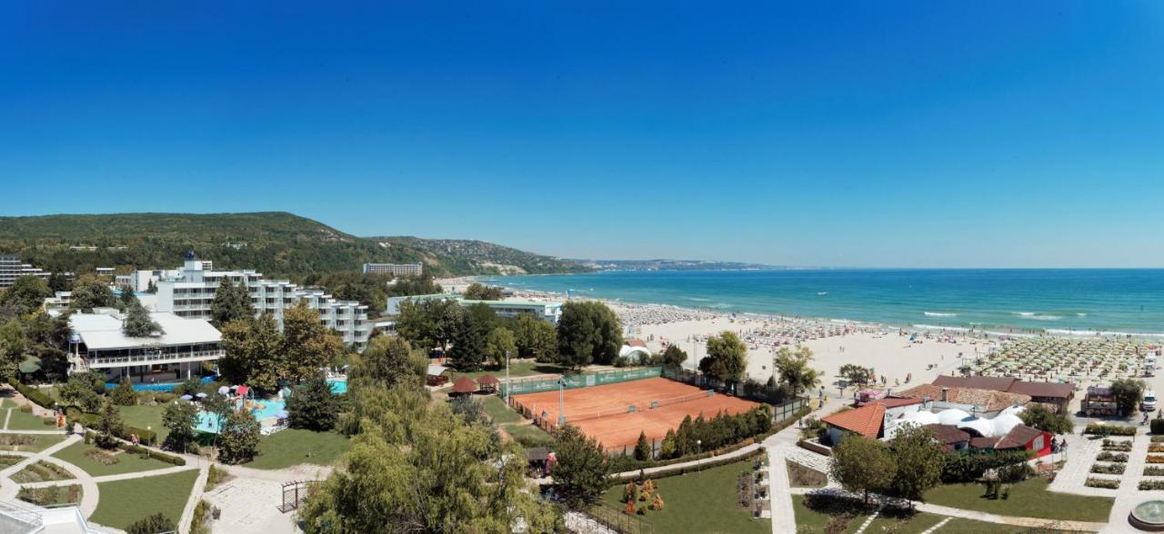 Hotel Sandy Beach Albena Exterior photo