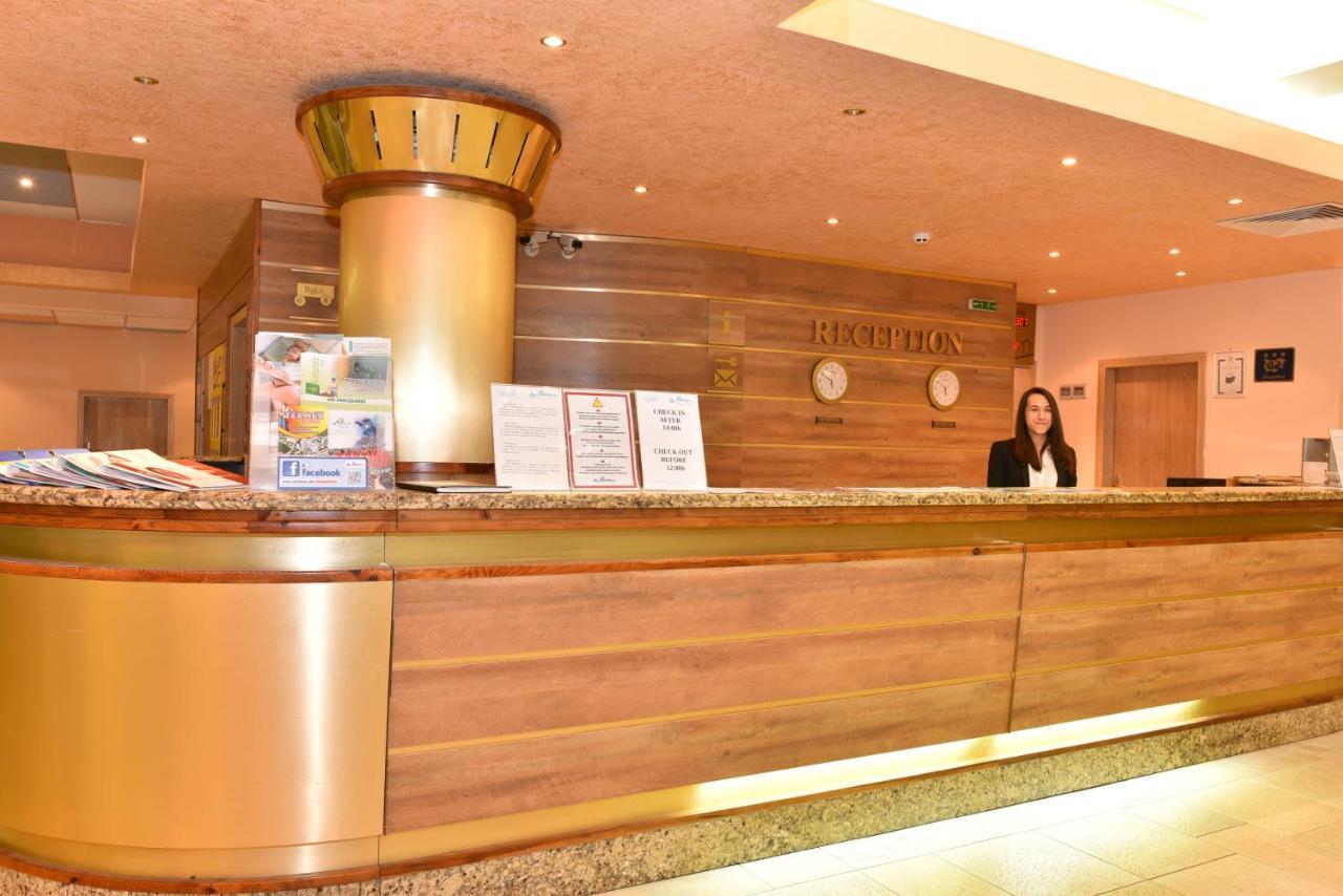 Hotel Sandy Beach Albena Exterior photo