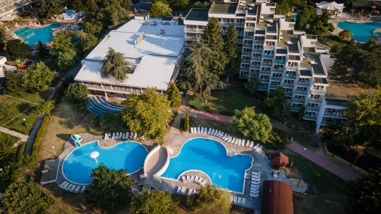 Hotel Sandy Beach Albena Exterior photo